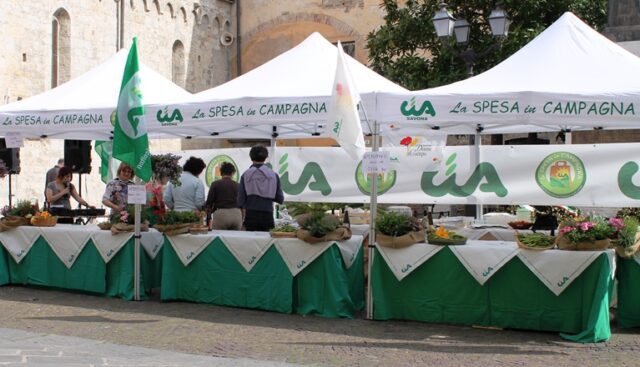 CIA Savona, l’agroalimentare ancora protagonista per le feste natalizie CIA Savona, l’agroalimentare ancora protagonista per le feste natalizie