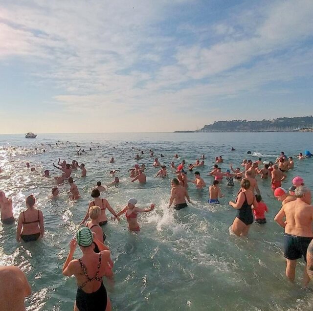 Varazze inizia il 2024 con il cimento invernale che giunge quest'anno alla 72a edizione, complici in questa annata anche le temperature