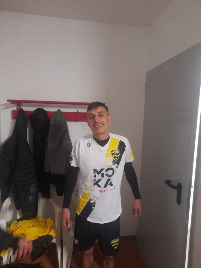 b379caaa-b919-4b93-a786-4c199db776c9