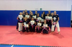 Cintura Rosa per le partecipanti di difesa personale ad Andora Cintura Rosa per le partecipanti di difesa personale ad Andora