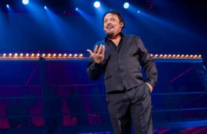 Sanremo 2024, apertura con Enrico Brignano a bordo di Costa Smeralda Sanremo 2024, apertura con Enrico Brignano a bordo di Costa Smeralda