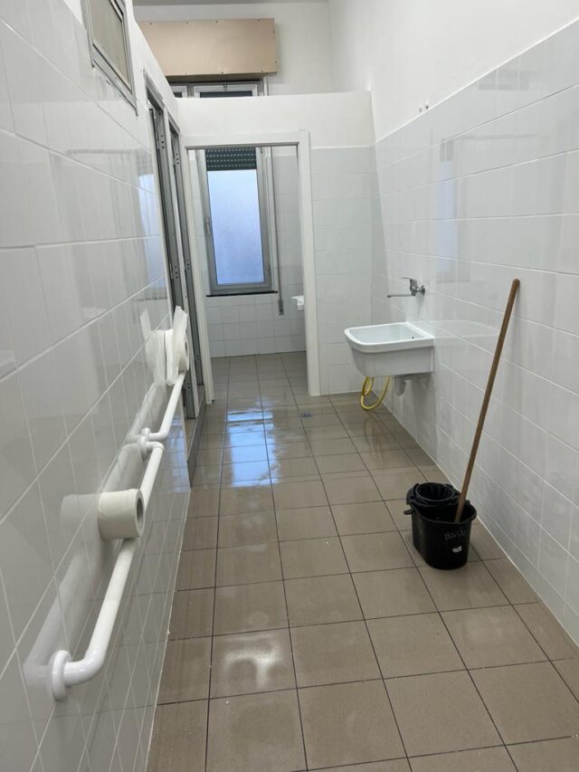 Recco, scuole via Massone: servizi igienici agibili anche ad alunni disabili