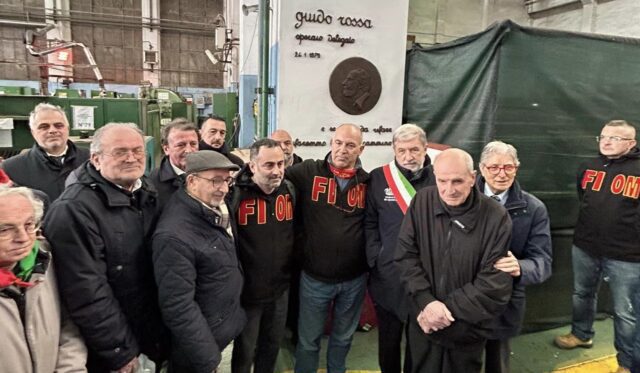 bucci rossa fiom ilva cornigliano