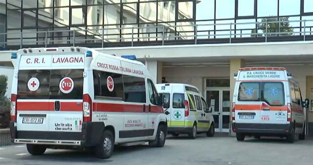 Zoagli, cadono da un ponteggio: due operai feriti in un cantiere edile