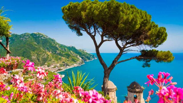 Costiera Amalfitana: Un Viaggio Tra le Gemme della Campania
