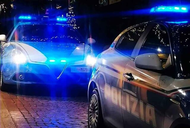 Genova, donna di 30 anni muore dopo lite col fidanzato: cade dalle scale Genova, donna di 30 anni muore dopo lite col fidanzato: cade dalle scale