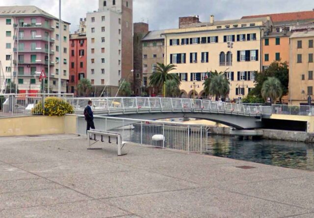 Ponte mobile nel porto di Savona chiuso per due settimane
