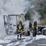 A10, tir a fuoco vicino al casello di Varazze