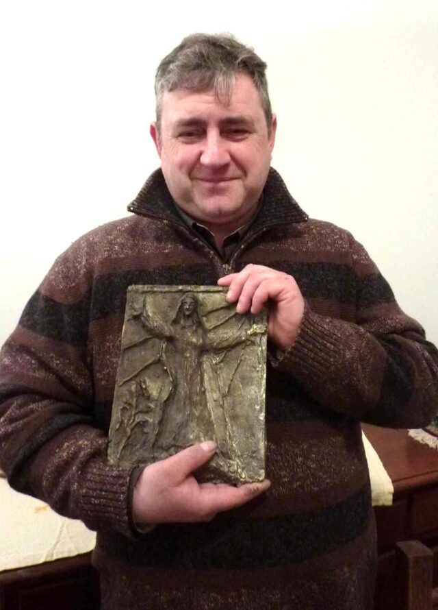 Incontro con lo scultore ingauno Ennio Bestoso