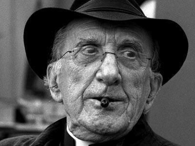 Fiction su Don Gallo Cgil fare chiarezza e dare seguito al progetto dedicato all'amato e indimenticato uomo di chiesa Fiction su Don Gallo Cgil fare chiarezza e dare seguito al progetto dedicato all'amato e indimenticato uomo di chiesa