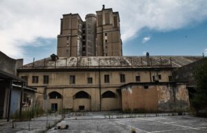 Foscolo attacca Orlando: ha chiuso carcere Savona, noi vogliamo farne uno nuovo
