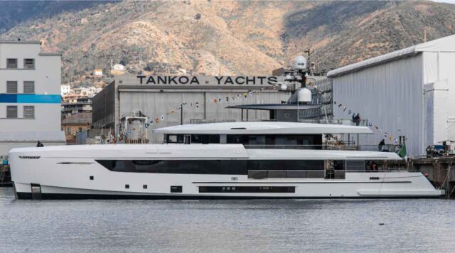 Varato a Genova il nuovo Tankoa T450 M/Y GO Varato a Genova il nuovo Tankoa T450 M/Y GO