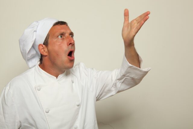 Enrique Balbontin: serate di cabaret e gastronomia da Barisone 1945 Enrique Balbontin: serate di cabaret e gastronomia da Barisone 1945