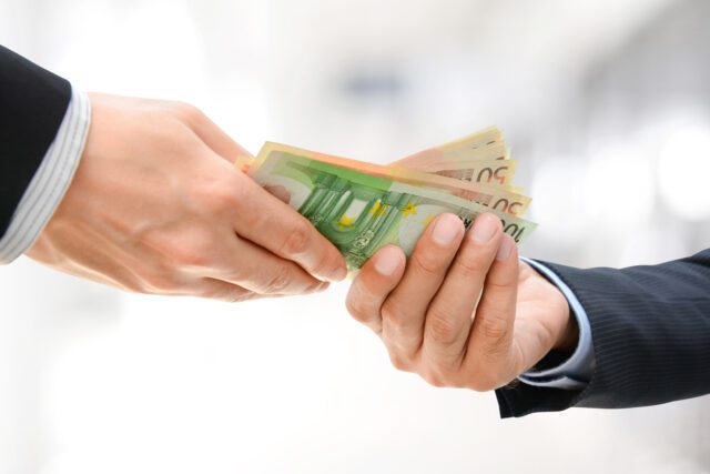 Le imprese danneggiate possono far richiesta al nuovo fondo di garanzia Le imprese danneggiate possono far richiesta al nuovo fondo di garanzia