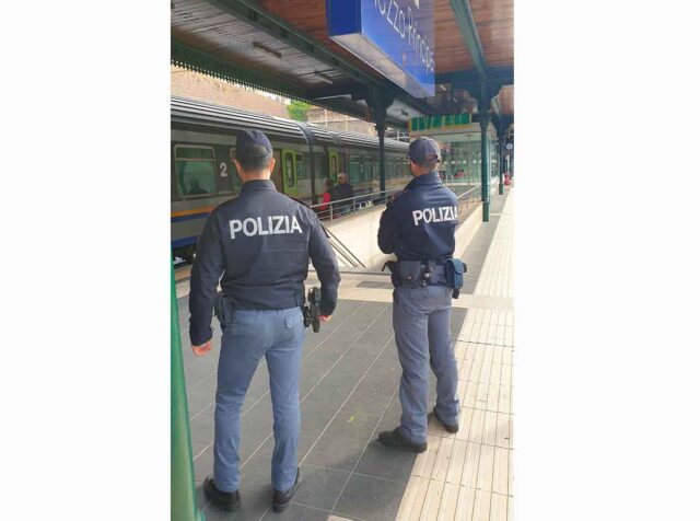 Furti sui treni, algerino arrestato dalla Polfer a Genova Principe