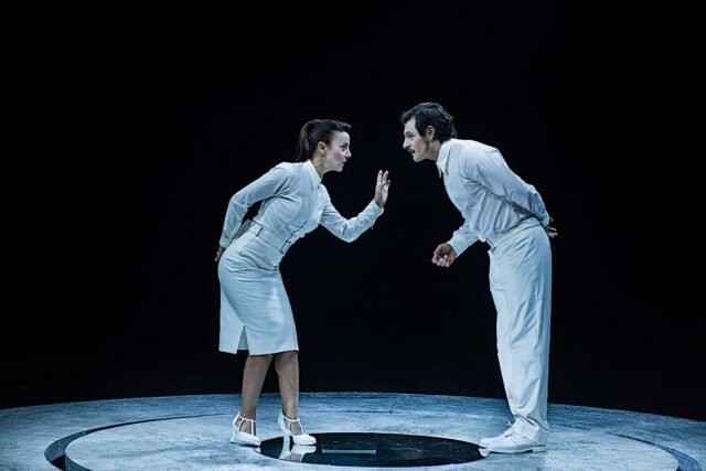 Karma alla Sala Mercato, La madre all’Ivo Chiesa Karma alla Sala Mercato, La madre all’Ivo Chiesa