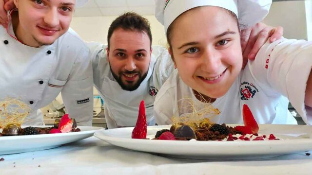 Due studenti del Marco Polo al Trophée Mille International di Reims Due studenti del Marco Polo al Trophée Mille International di Reims
