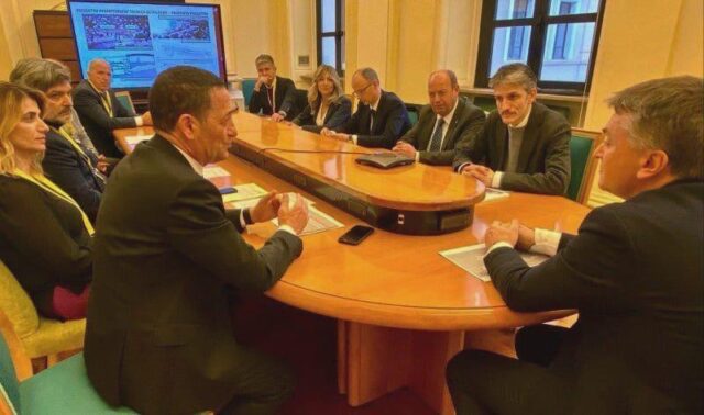 rixi garibaldi donadoni Mit