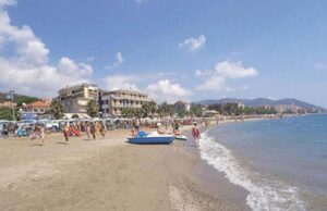 Ripuliamo le spiagge: domenica a San Bartolomeo al Mare Ripuliamo le spiagge, domenica a San Bartolomeo al Mare