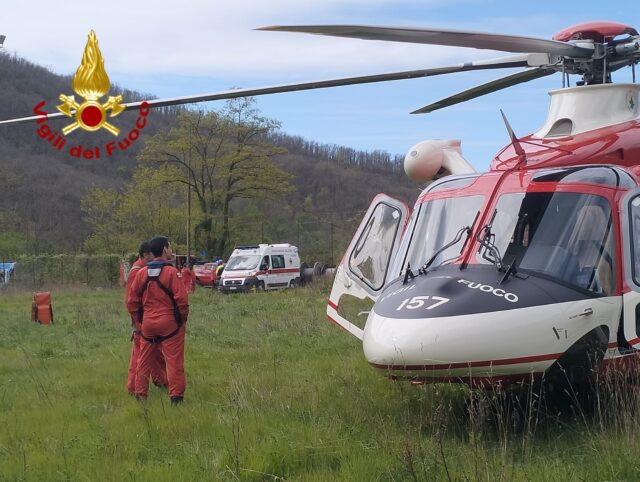 Moranego, colpito da malore viene soccorso dai VVF Moranego, colpito da malore viene soccorso dai VVF