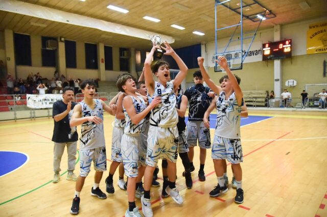 Pro Recco Basket conquista il Playoff Smart Campionato U17 Silver Pro Recco Basket conquista il Playoff Smart Campionato U17 Silver