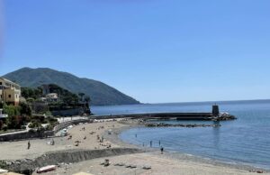 Recco, verso l’estate: finito ripascimento arenile delle spiagge Recco, verso l’estate: finito ripascimento arenile delle spiagge