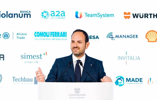 Giovani Confindustria, Di Stefano: Crescere e diventare agenti di stabilità Giovani Confindustria, Di Stefano: Crescere e diventare agenti di stabilità