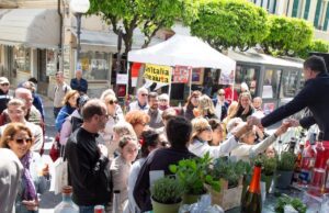 Aromatica 2024: Un’esperienza sensoriale unica con oltre 30.000 visitatori Aromatica 2024: Un'esperienza sensoriale unica con oltre 30.000 visitatori