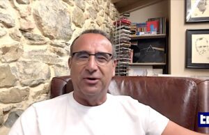 Carlo Conti alla guida del Festival di Sanremo per i prossimi due anni Carlo Conti alla guida del Festival di Sanremo per i prossimi due anni