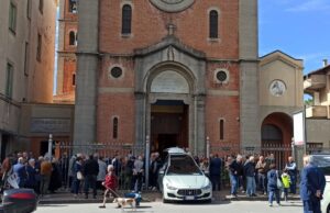 Ad Albenga i funerali del calciatore Gerardo Losa Ad Albenga i funerali del calciatore Gerardo Losa