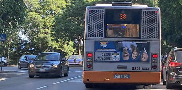 rixi bruzzone rosso bus amt