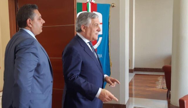 Dimissioni Toti? Tajani: scelta sua, ma ora è senz'altro prematuro Dimissioni Toti? Tajani: scelta sua, ma ora è senz'altro prematuro