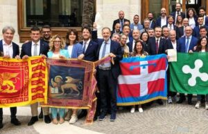 In Parlamento sventola bandiera della Padania: autonomia è legge