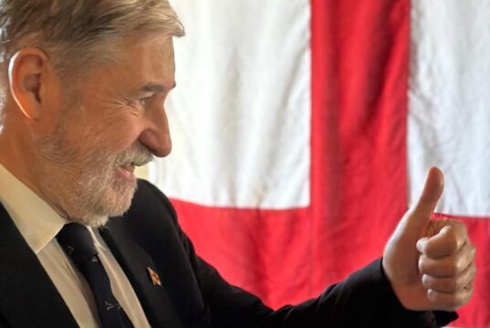 Candidati presidenti, Bucci: come America’s Cup. Defender si dichiara per ultimo