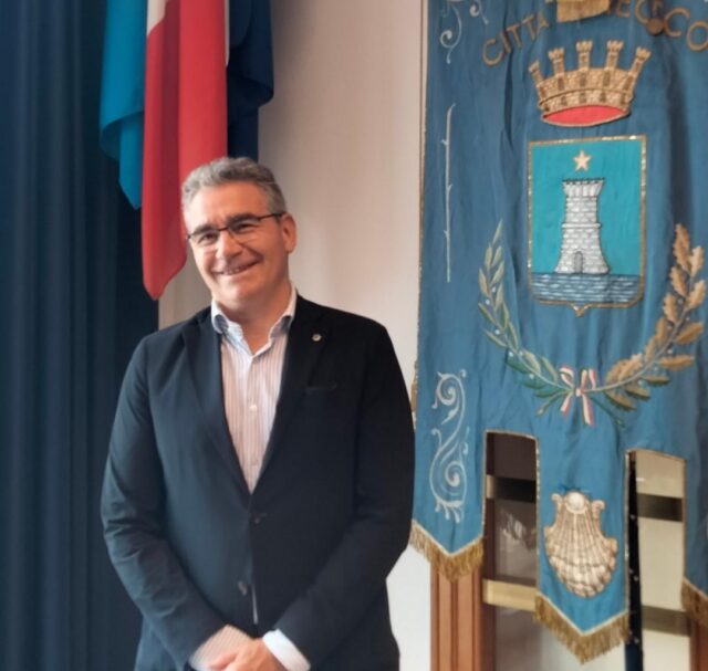 Recco. Il sindaco Gandolfo presenta la Giunta Recco - Il sindaco Gandolfo presenta la Giunta