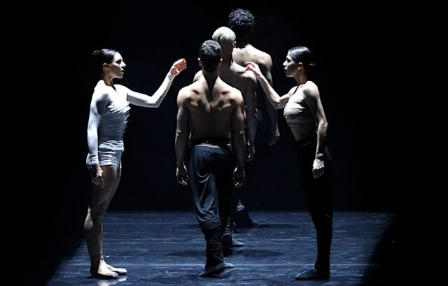 Carlo Felice, magnifico ritorno del corpo di ballo della Scala Carlo Felice, magnifico ritorno del corpo di ballo della Scala