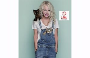 Campagna LEAL contro l’abbandono di animali: Ivana Spagna testimonial Campagna LEAL contro l’abbandono di animali: Ivana Spagna testimonial