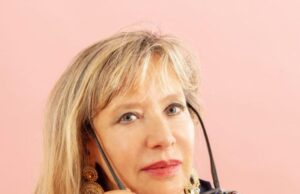 Venerdì la scrittrice Maria Paola Guarino ospite di Alassio Venerdì la scrittrice Maria Paola Guarino ospite di Alassio