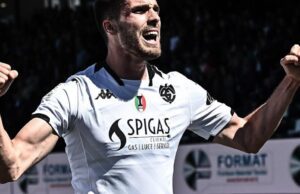 Spezia e capitan Hristov avanti insieme: rinnovo fino al 2028 Spezia e capitan Hristov avanti insieme: rinnovo fino al 2028