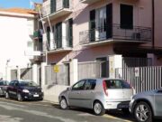 Sestri Levante, rissa in discoteca: arrestato 18enne e locale chiuso per 7 giorni Evade dai domiciliari e aggredisce i carabinieri: arrestato a Lavagna un 32enne croato