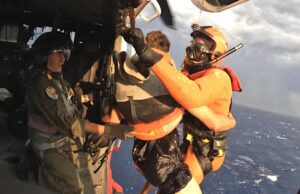 La Guardia Costiera della Spezia soccorre 35 diportisti in difficoltà La Guardia Costiera della Spezia soccorre 35 diportisti in difficoltà