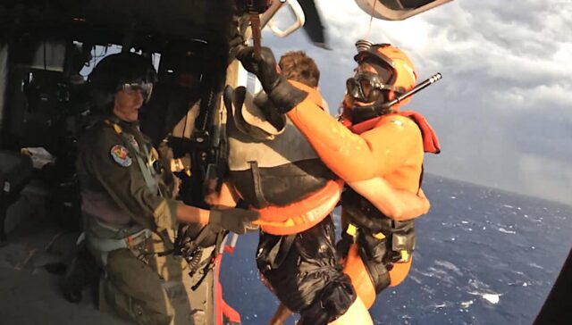 La Guardia Costiera della Spezia soccorre 35 diportisti in difficoltà La Guardia Costiera della Spezia soccorre 35 diportisti in difficoltà