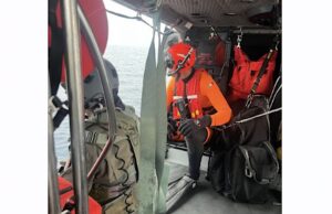 Bufera di Ferragosto: fuga dalle spiagge spezzine Bufera di Ferragosto: fuga dalle spiagge spezzine