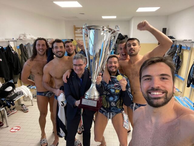 Gandolfo ringrazia Volpi e dà il benvenuto alla famiglia Behring Gandolfo ringrazia Volpi e dà il benvenuto alla famiglia Behring