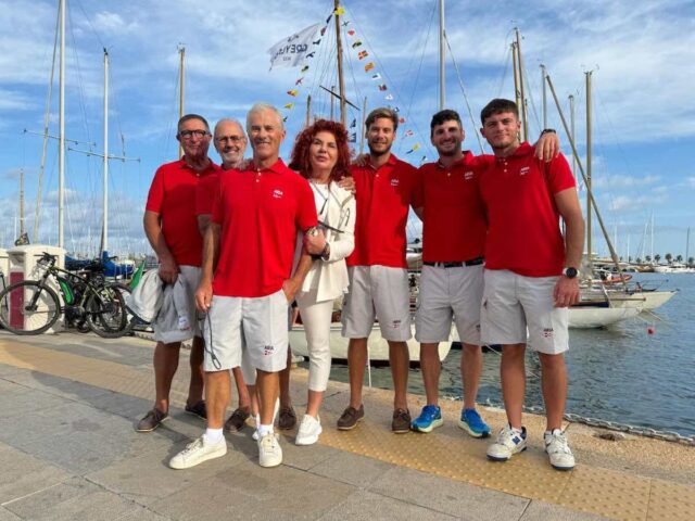 L’equipaggio di Aria alle Vele d’Epoca di Imperia 2024 L’equipaggio di Aria alle Vele d’Epoca di Imperia 2024