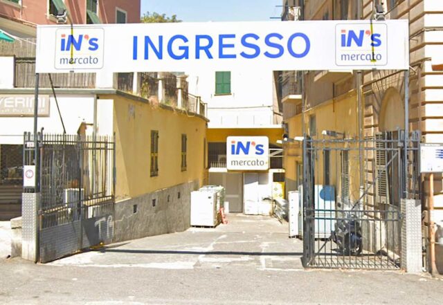 Ruba all’IN’S di San Fruttuoso e cerca di scappare: arrestato Ruba all’IN’S di San Fruttuoso e cerca di scappare: arrestato