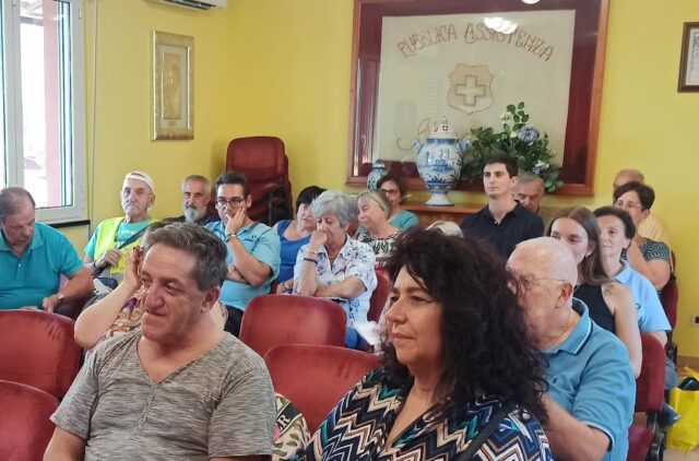 un momento della riunione volontariato