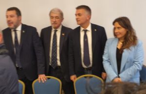 I ministri della Lega ieri a Genova I ministri della Lega ieri a Genova