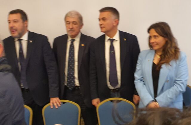 I ministri della Lega ieri a Genova I ministri della Lega ieri a Genova