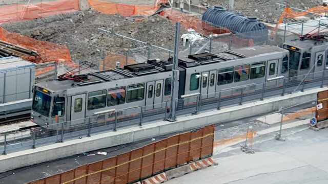 Allerta meteo arancione, la metro funziona regolarmente Allerta meteo arancione, la metro funziona regolarmente